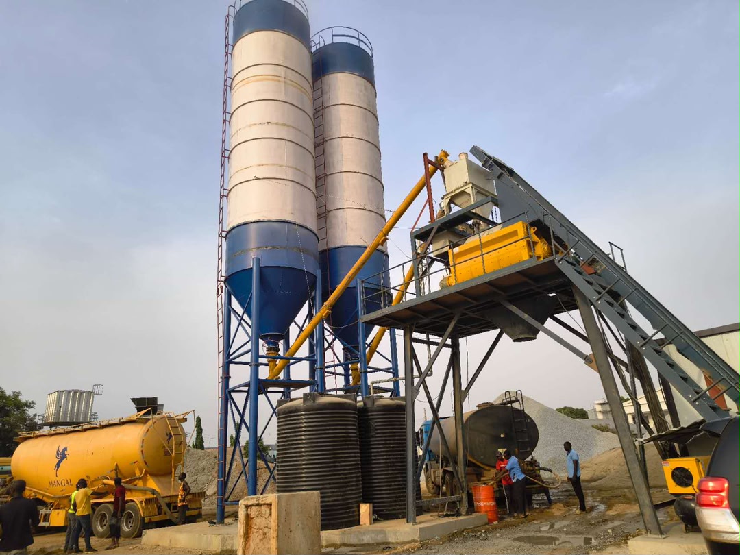 Belt type batching plant